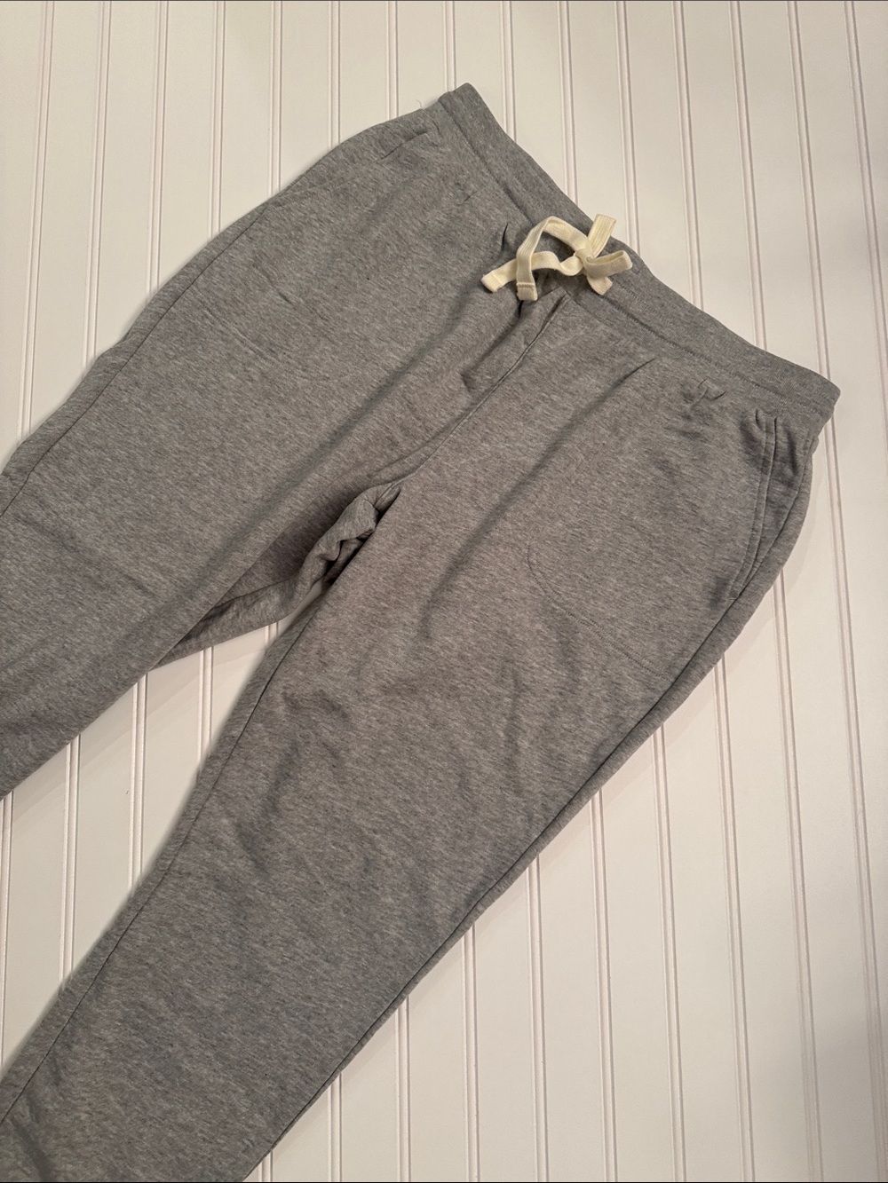 GAP Women’s Gray Fleece Jogger Sweatpants Size Large - Picture 2 of 10